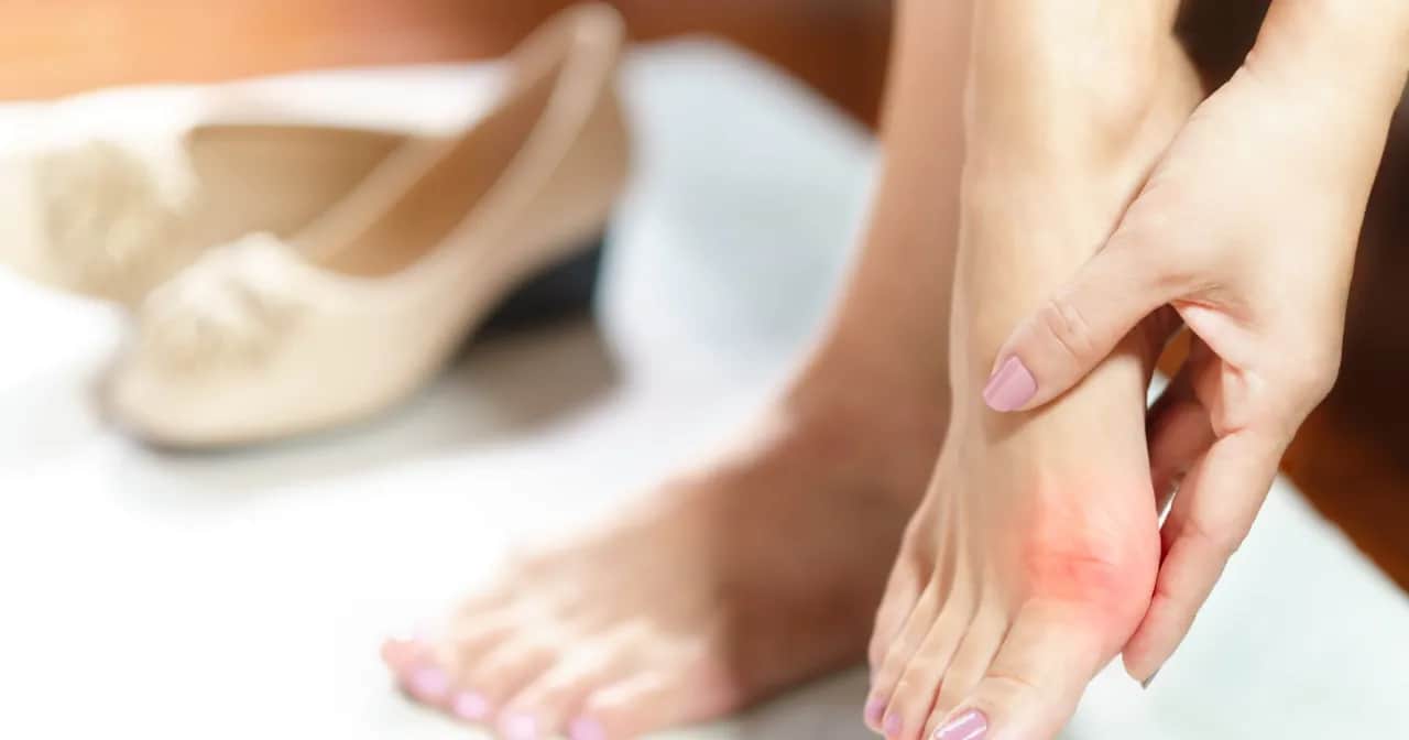 Wkładki na haluksy: Jak dobrać i kiedy naprawdę pomagają?