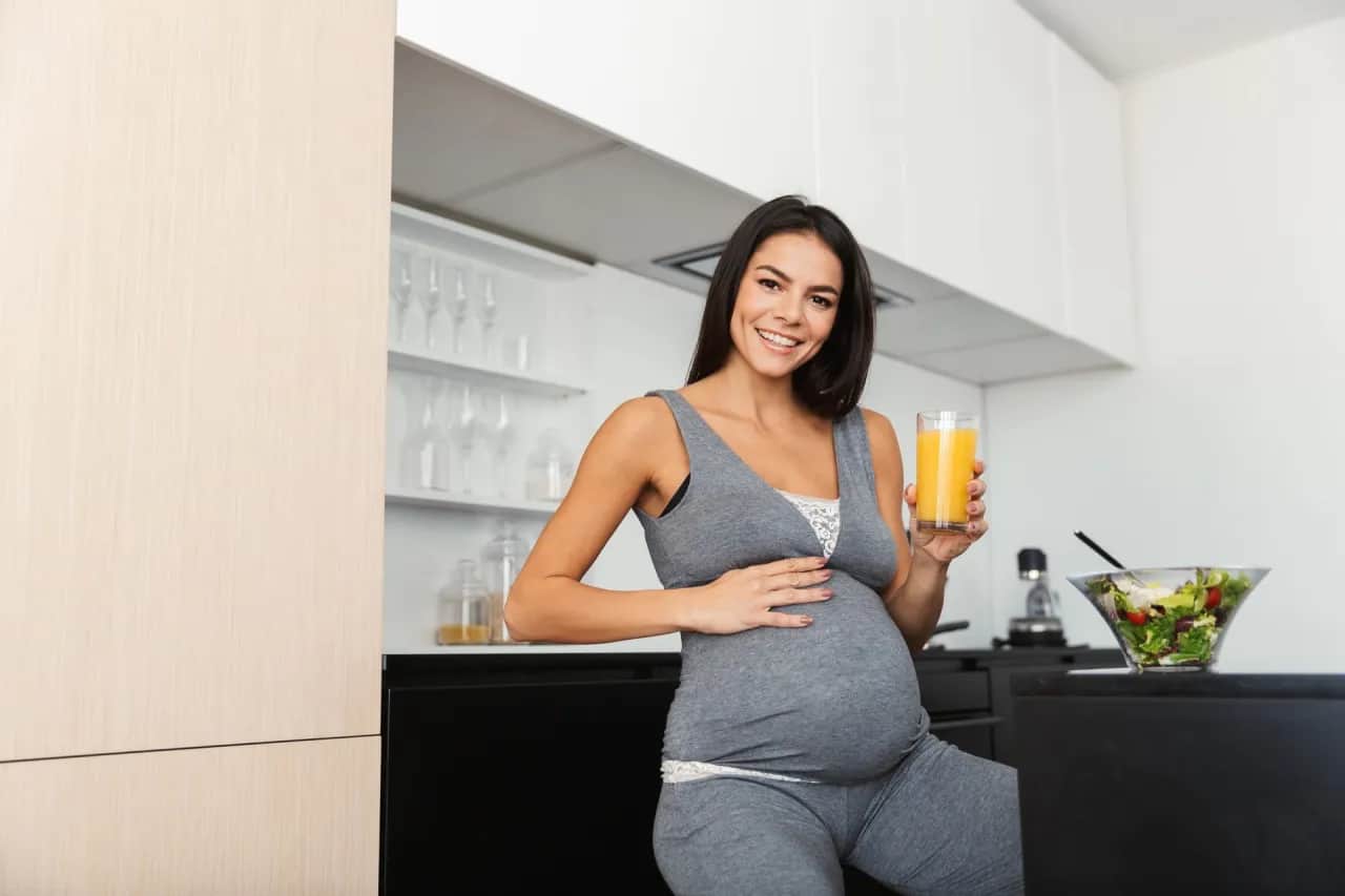 Zgaga w ciąży? Odkryj bezpieczne sposoby na natychmiastową ulgę!